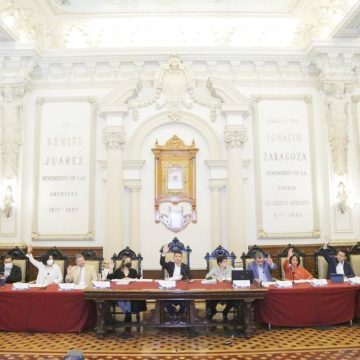 Cabildo de Puebla aprueba firma de convenio para otorgar desayunos escolares