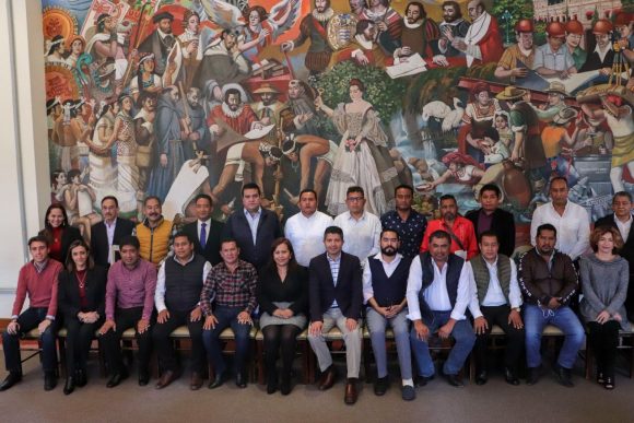 Eduardo Rivera Pérez encabeza reunión con ediles de las 17 juntas auxiliares del municipio