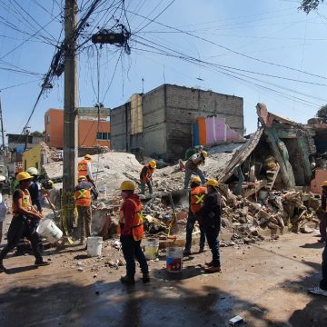 Muere otra víctima por explosión en la colonia Pensil en CDMX