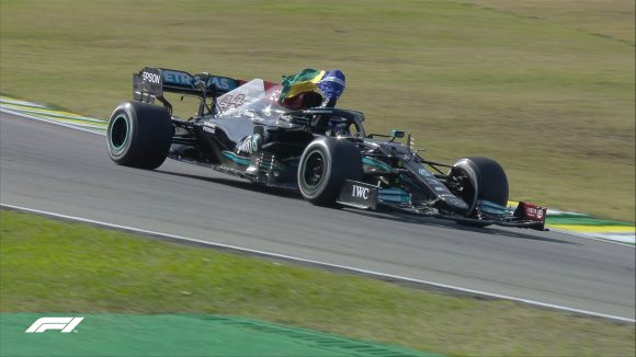 Lewis Hamilton gana el Gran Premio de Brasil y cierre la competencia por el título