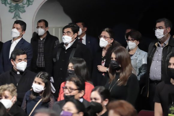 Preside Barbosa Huerta inauguración del Festival Internacional de Puebla