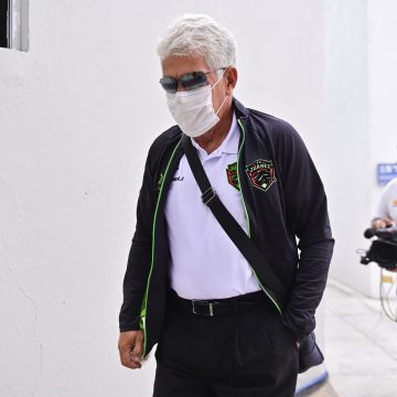 Ricardo Ferretti se perderá tres encuentros por sanción de la Comisión Disciplinaria