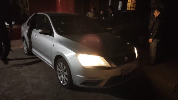 WhatsApp-Image-2021-11-16-at-8.11.16-AM Lo ejecutan con ráfagas de R-15 en la puerta de su casa en Xonaca