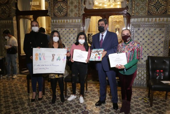 Congreso de Puebla Céspedes Peregrina CMH “Fortalecer a la familia es la mejor forma de cambiar a nuestro país”: Céspedes Peregrina