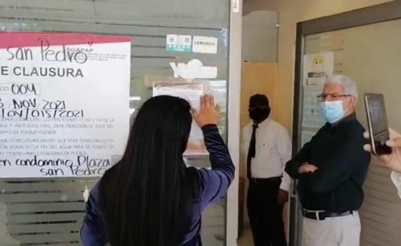 a871da27-8b4f-4eb6-ac0d-6c1c1cc5f093 SOAPAP vuelve a clausurar Plaza San Pedro y sus 76 locales por adeudos