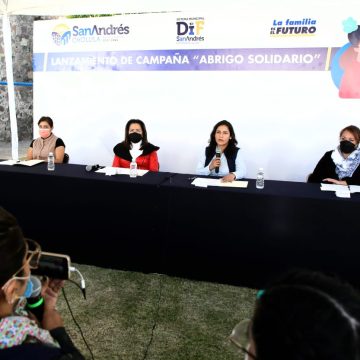 DIF de San Andrés Cholula presenta la campaña “Abrigo Solidario”