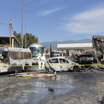 Identifican a las 17 víctimas del accidente en la autopista México-Puebla