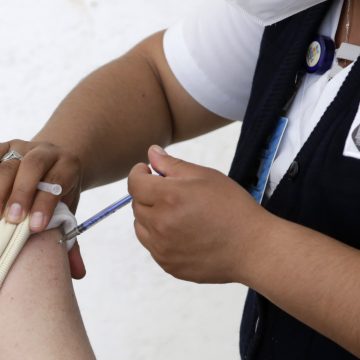 Aplica sector Salud más de un millón 620 mil vacunas contra influenza en Puebla