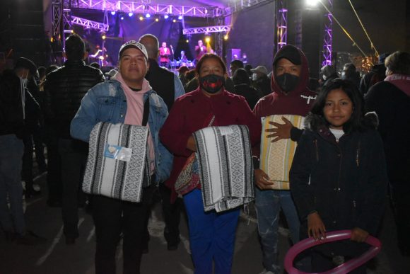 099662e9-0782-4d21-955b-28c88ed4f8b4 Gran cierre de campaña “Abrigando Ilusiones 2021”