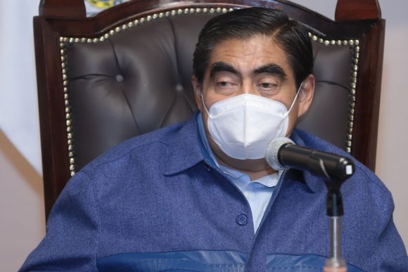 16a822e9-b598-4f42-8e13-4cfaeabdf994 Las narcomantas se deben a un asunto de grilla interna ente policías, indicó MBH