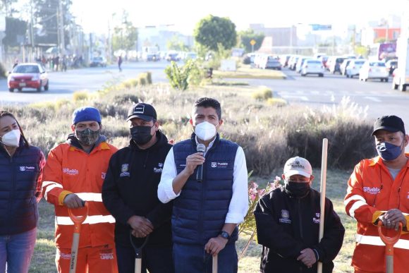 Pide Eduardo Rivera al Congreso aprobar el cobro de Derecho de Alumbrado