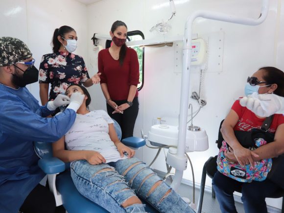 Lleva SEDIF a Yeloixtlahuaca servicios gratuitos de salud