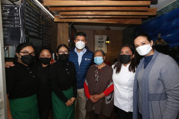 6534456655467798454613455478498456463243617 Suman 30 negocios beneficiados con la apertura a la Palabra en Puebla