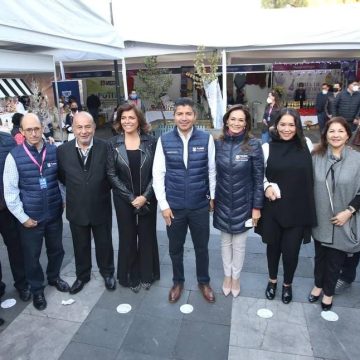 Eduardo Rivera inaugura el Festín Poblano Edición Navideño