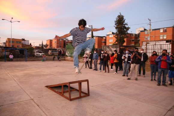 76953426875346790853426793524 Suman esfuerzos habitantes de San Aparicio con Eduardo Rivera