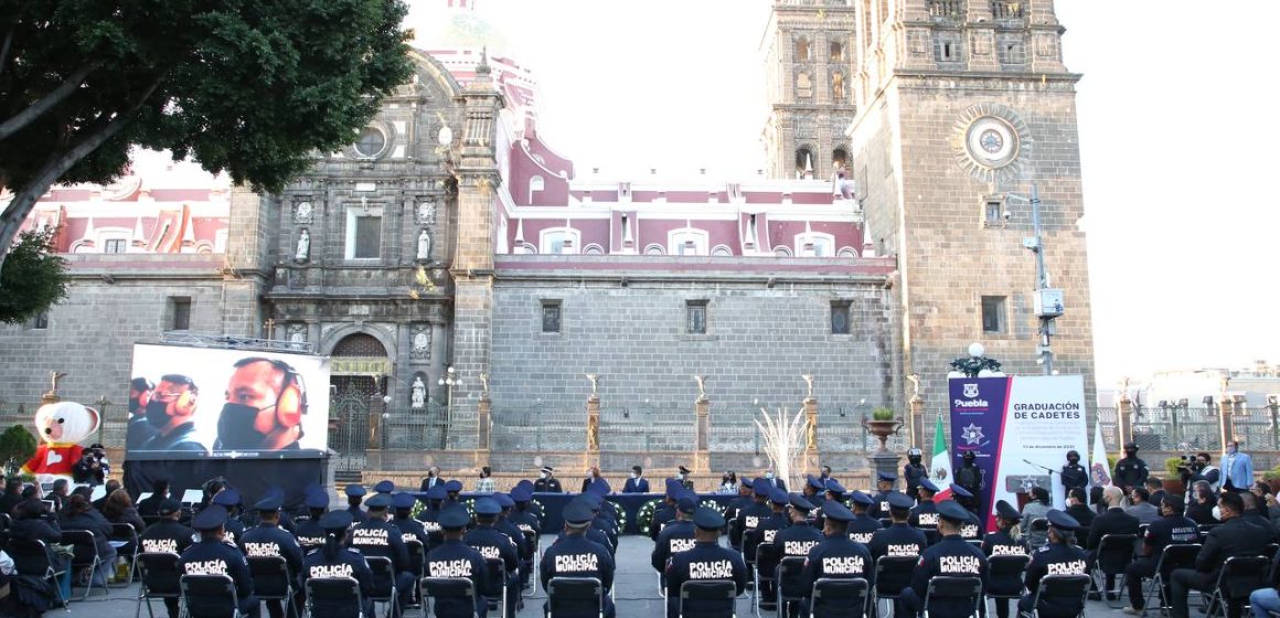Impulsa Eduardo Rivera profesionalización y fortalecimiento de la Policía Municipal