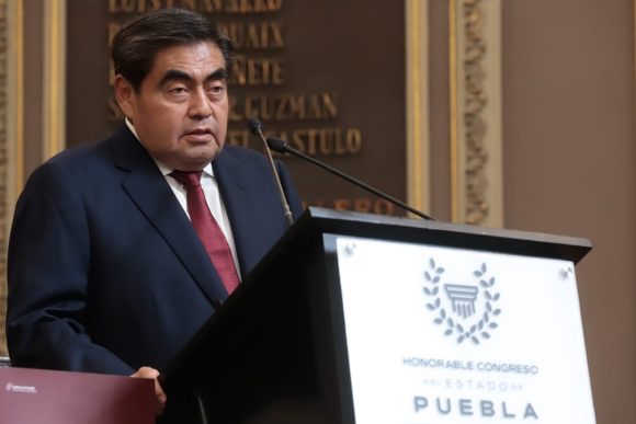 987324658723465923465890374568239746583297486379425 Con firmeza, gobierno del estado enfrentó la Covid