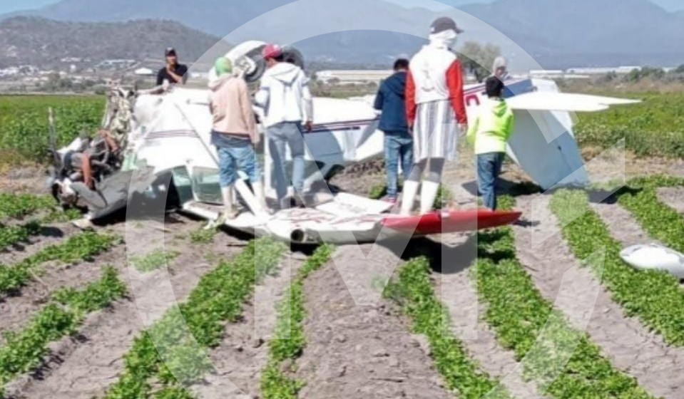 Cayó una avioneta durante clase de aviación en Tepanco de López