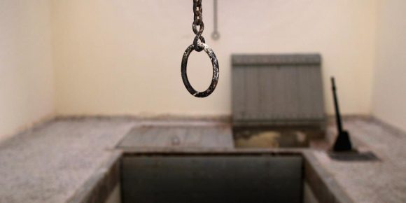 Japón retoma ejecución de presos tras dos años; envió a tres hombres a la horca