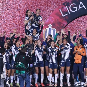 Las Rayadas del Monterrey superaron a Tigres en penales y son campeonas en la Liga MX Femenil