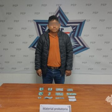 Detiene Policía Estatal a una persona en posesión de 140 pastillas aparentemente psicotrópicas