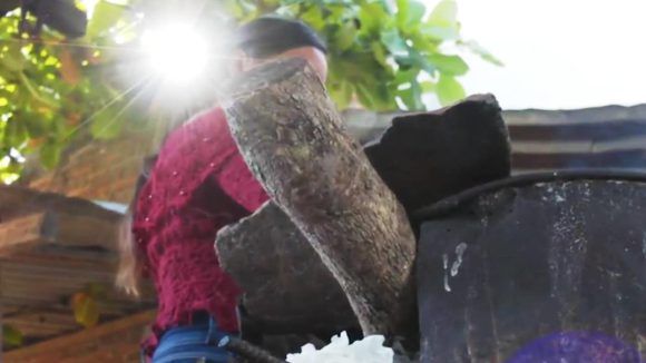 angelica-Guerrero Desprecian a niña que huyó tras matrimonio, su comunidad no la quiere