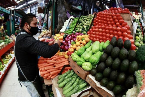 inflacion comida 1 Inflación en 7.71% en primera quincena de diciembre: Citibanamex