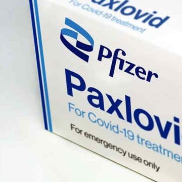 Píldoras para tratar el covid-19 se mantienen firmes contra la hospitalización y la muerte, dice Pfizer