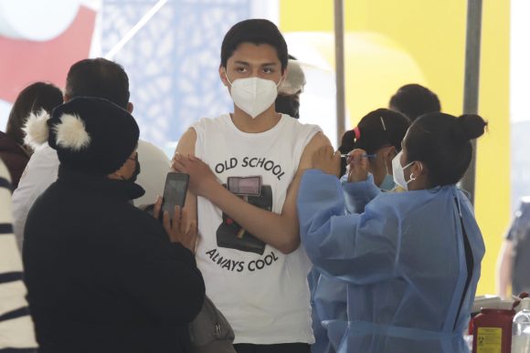 vacuna-covid-19-menores-485716 Iniciará, este jueves y hasta el sábado, vacunación para menores de 15 a 17 años en Puebla capital y zona conurbada