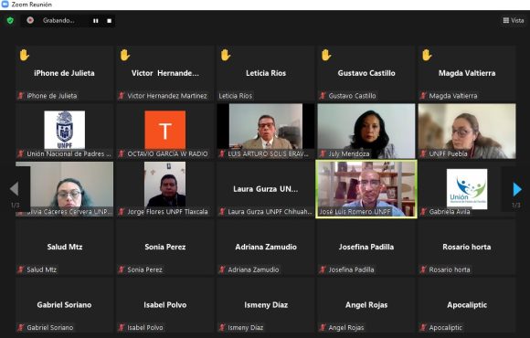 Piden padres de familia reforzar medidas de seguridad en las escuelas ante ola de contagio