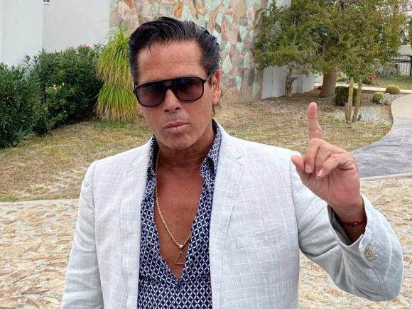 2703165 Se registra Roberto Palazuelos como precandidato a gobernador en Quintana Roo