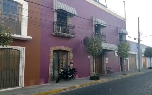 Asume Fiscalía esclarecer el robo de 5 vehículos en un restaurante