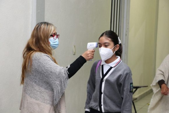 Regresan a clases más de un millón de alumnos de manera presencial escalonada: SEP