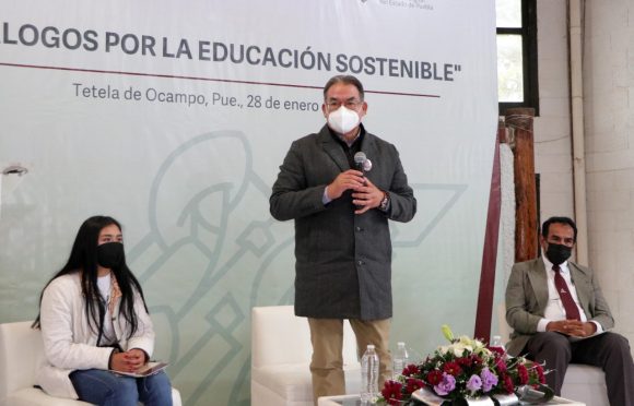 Participación de la sociedad, clave para fortalecimiento de la educación: Lozano Pérez