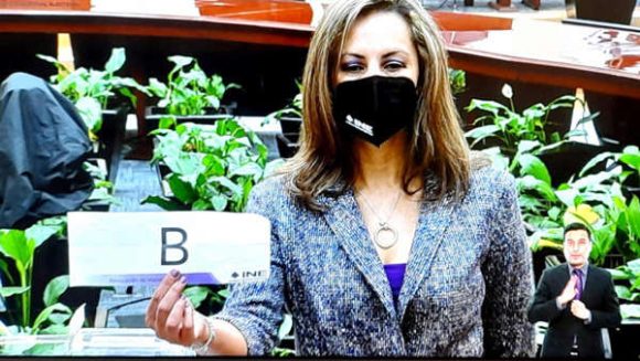 AATb7Qb Ciudadanos nacidos en mayo y de apellido con letra inicial B serán funcionarios de casilla en la Revocación de Mandato