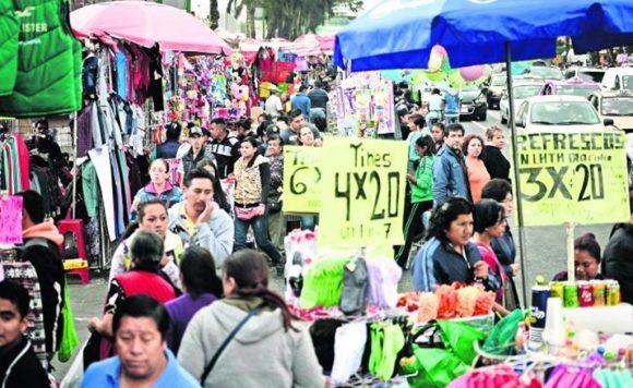 7 de cada 10 empleos generado en 2021 fueron informales: Inegi