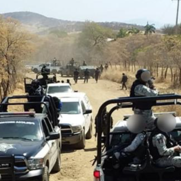 (VIDEO) Operativo militar en Michoacán deja 10 soldados heridos y 15 detenidos