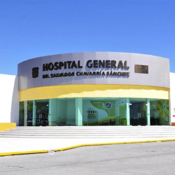 Paciente con COVID-19 exige su alta y muere al salir del hospital