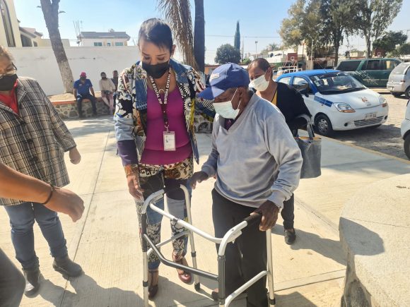 Concluye SEDIF entrega de mil 474 aparatos rehabilitatorios