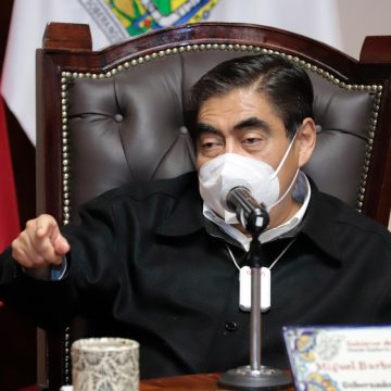 Sin marcha atrás, operativos para evitar robo de combustible en Puebla, reitera Barbosa Huerta