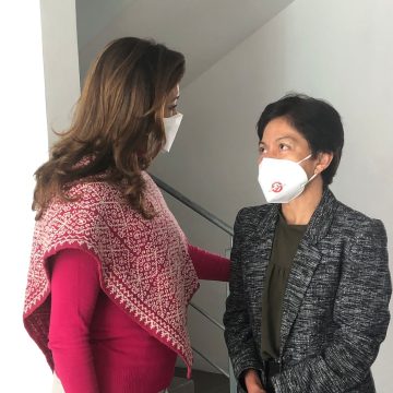 Liliana Ortiz y Lilia Cedillo visitan instalaciones del Centro de Día