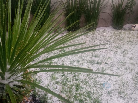 Fuerte granizada se registra en Puebla