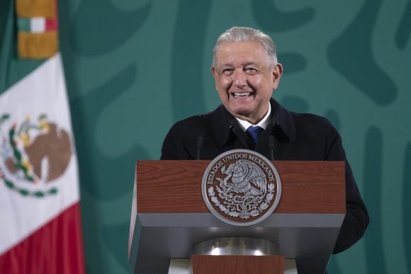 López Obrador ya esta en Palacio Nacional tras cateterismo