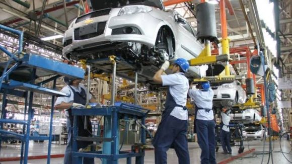 Actividad industrial de Puebla cayó 9.7% en octubre de 2021