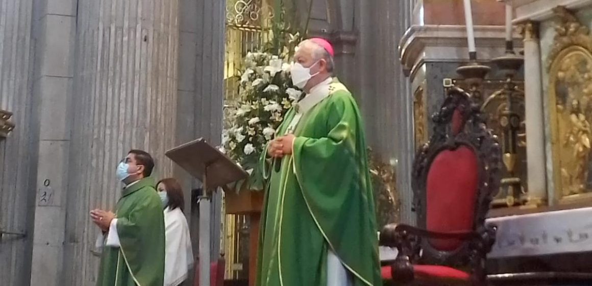 Violencia es un cáncer social, reprocha arzobispo de Puebla
