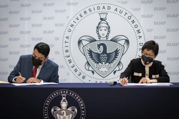 Acuerda la universidad con SITBUAP y ASPABUAP un incremento salarial de 3.5 por ciento