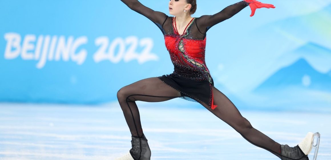 Kamila Valieva, la primera mujer en lograr salto cuádruple en Juegos Olímpicos