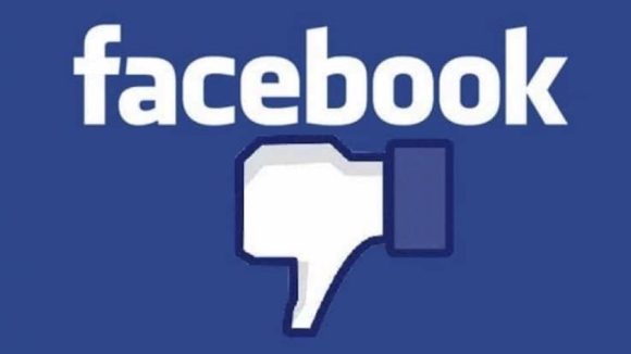 Usuarios reportan fallas en Facebook