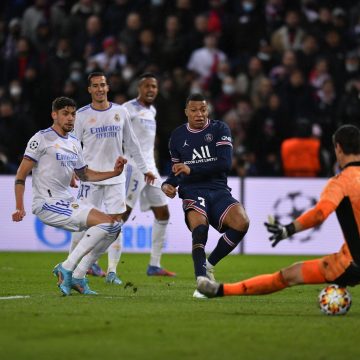 El Paris Saint Germain venció al Real Madrid y toma ventaja en los Octavos de la Champions