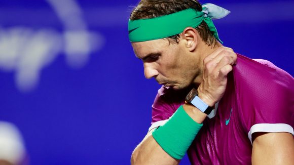 Rafael Nadal avanza a la segunda ronda del Abierto Mexicano en Acapulco